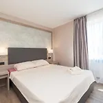 New Vip Aparts Deribasovskaia Odessa