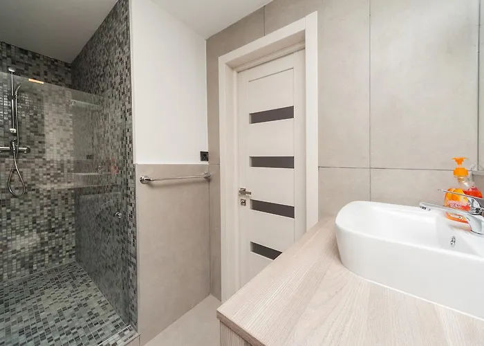 New Vip Aparts Deribasovskaia