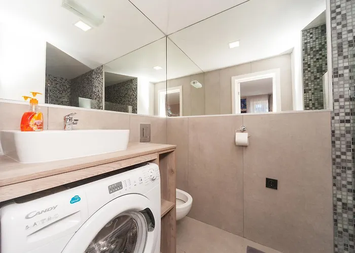 New Vip Aparts Deribasovskaia Apartman *