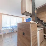 New Vip Aparts Deribasovskaia Апартаменти *