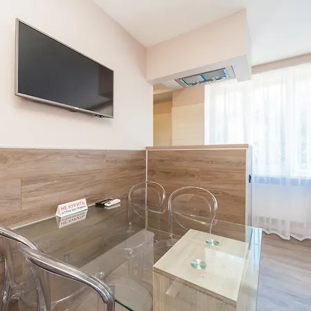 Апартаменти New Vip Aparts Deribasovskaia